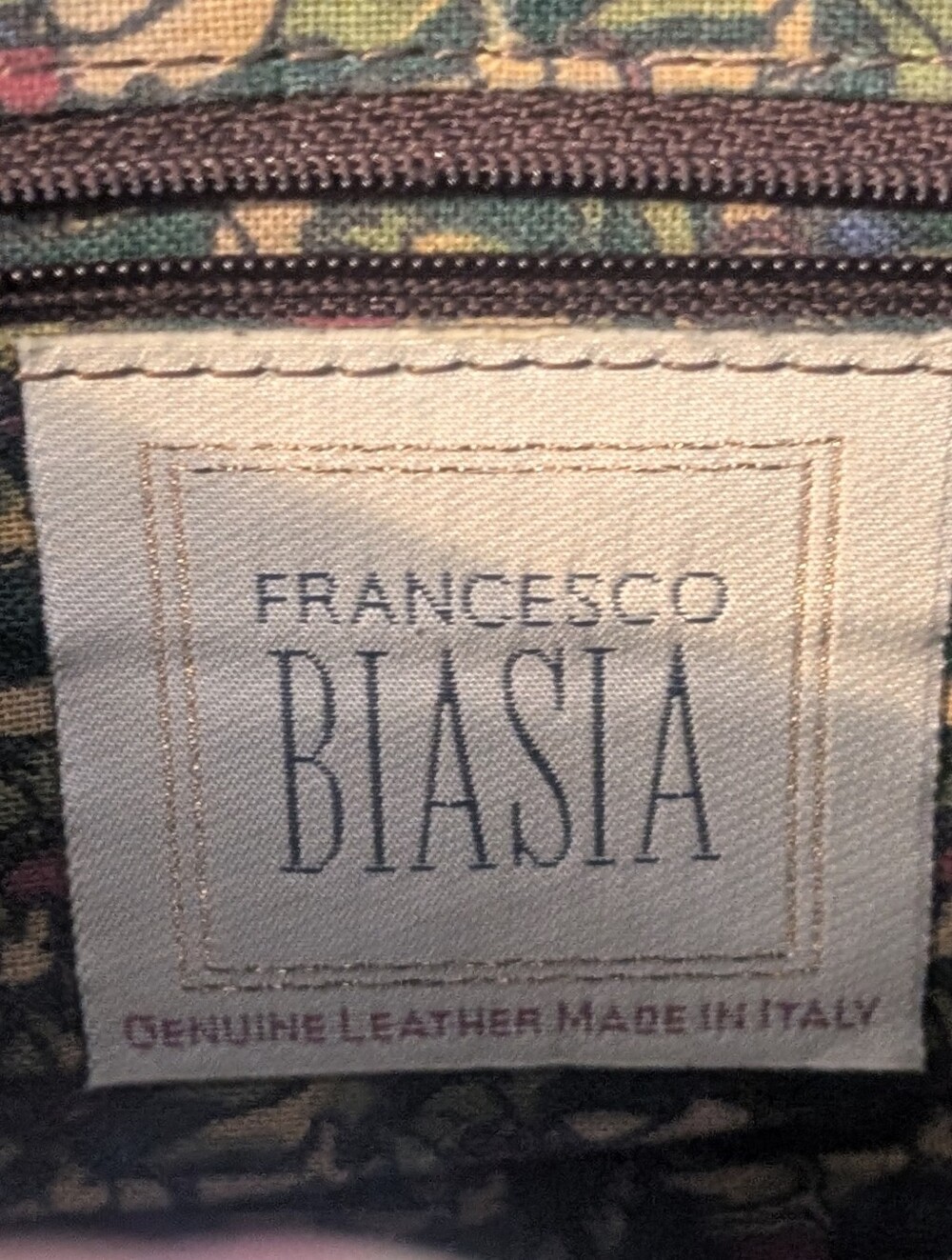 Classic Brown Leather Crossbody Bag - Picture 3 of 5